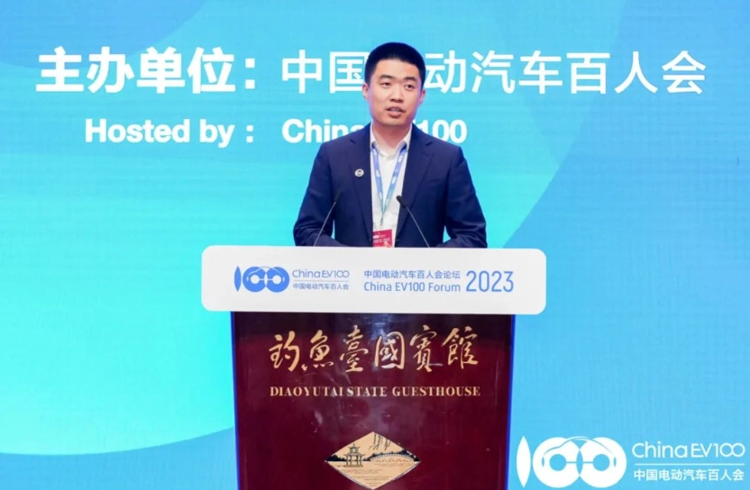 米乐 M6理想汽车CEO李想：使用软件20大模型 通过训练方式进行自动化标定(图1)