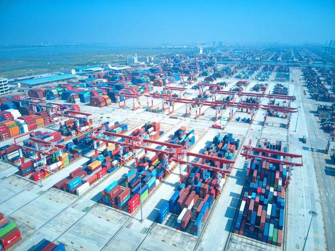 广州港再添一自动化堆场米乐M6 M6米乐(图1)