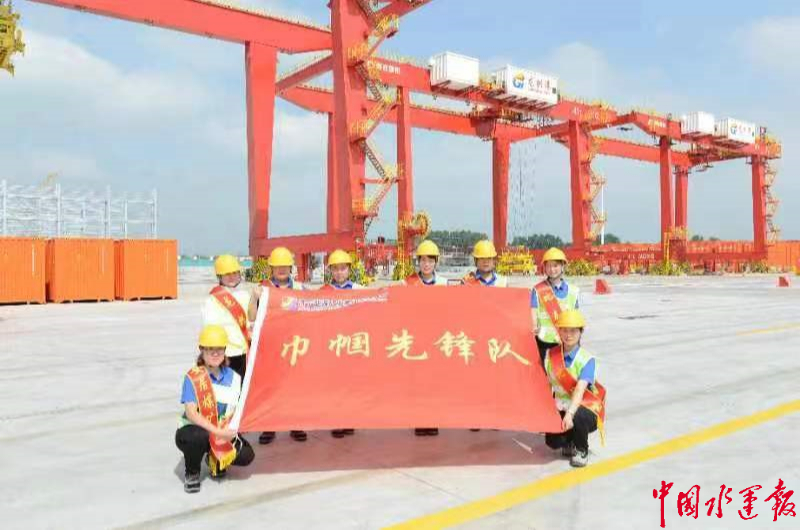 米乐 M6转岗不转志巾帼先锋助力自动化港口建设(图1) 米乐 M6转岗不转志巾帼先锋助力自动化港口建设(图1)