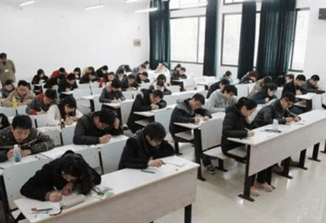 米乐M6 M6米乐容易考公务员的6个专业上岸率很高想考公务员的可以收藏(图16)