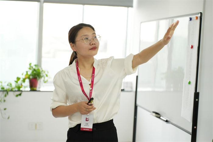 米乐M6 M6米乐聚焦智能制造人才培养优路教育首期自动化工程师（PLC）培训开班(图3)