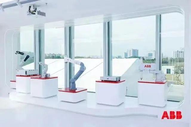 米乐 M6史上最小!ABB这款六轴工业机器人亮相(图3) 米乐 M6史上最小!ABB这款六轴工业机器人亮相(图3)