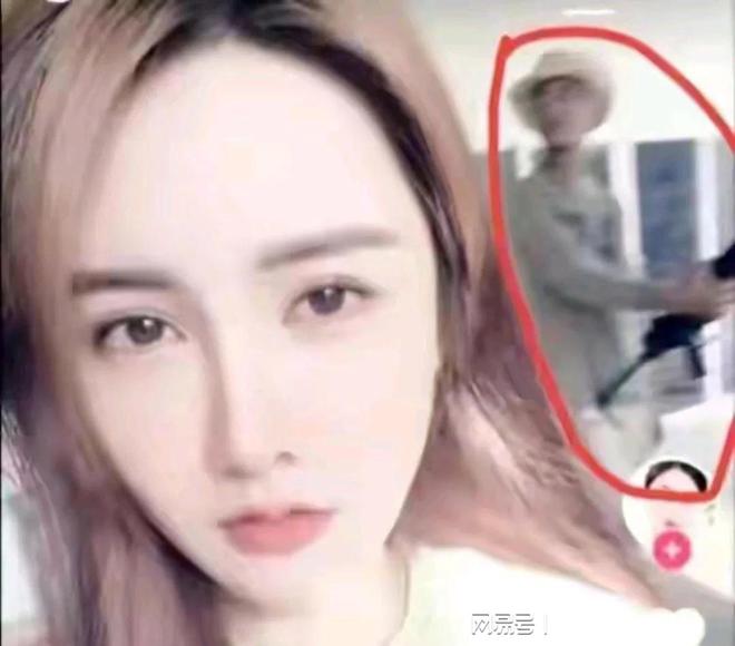 缅北“扶手女”悲惨照片曝光 M6 米乐陪客人吸毒吸到抽搐 也无人理会!(图3)