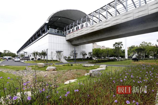 武汉轨道交通5号线调整工程自动售米乐M6 M6米乐检票系统完成“抗压”测试(图3) 武汉轨道交通5号线调整工程自动售米乐M6 M6米乐检票系统完成“抗压”测试(图3)