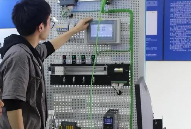 “难学”但“好就业”5大专业2024届考生知晓米乐 M6(图2)