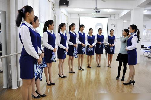 米乐 M6不确定未来就业方向？这4个专业就业面超广到哪都不怕“失业”(图4)
