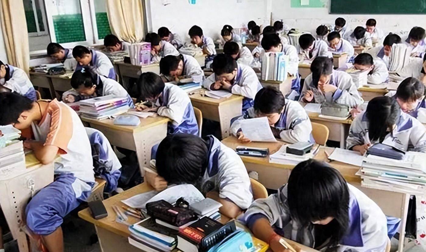 米乐 M6不同专业考研难度梯队排名分为5大梯队“卷王”专业要避开(图1)