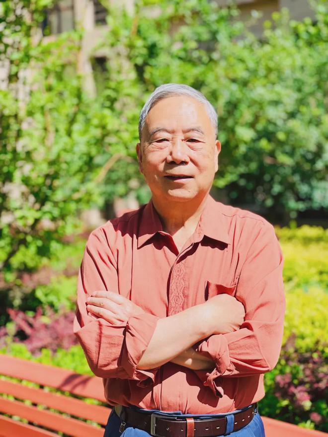 M6 米乐贫苦童年遇良师 立志苦学勇追梦——记燕达长辈卢志恒的科研人生(图1)