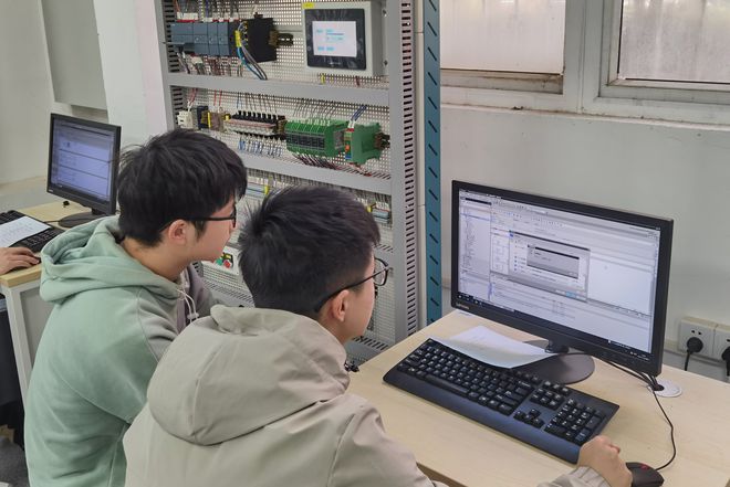 米乐 M6工科中7大“最热门”的专业就业竞争力很强找工作比较容易(图3)
