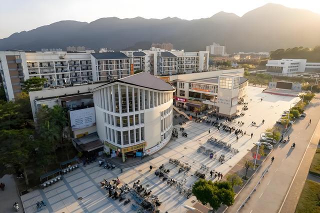 M6 米乐福州大学设施及综合实力解析(图6)